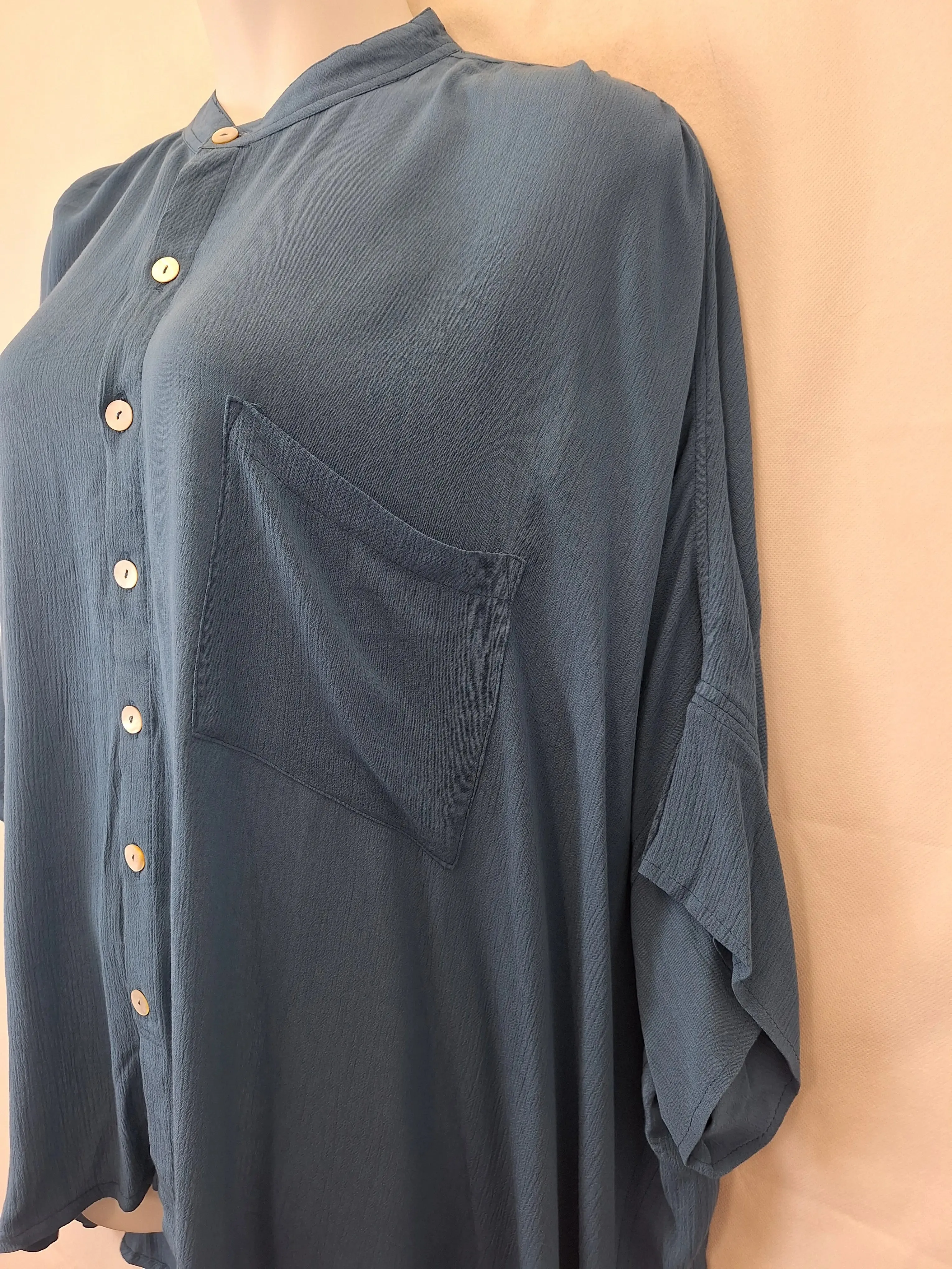 Assorted Brands Dolman Sleeve Sapphire Blouse Size XXXL