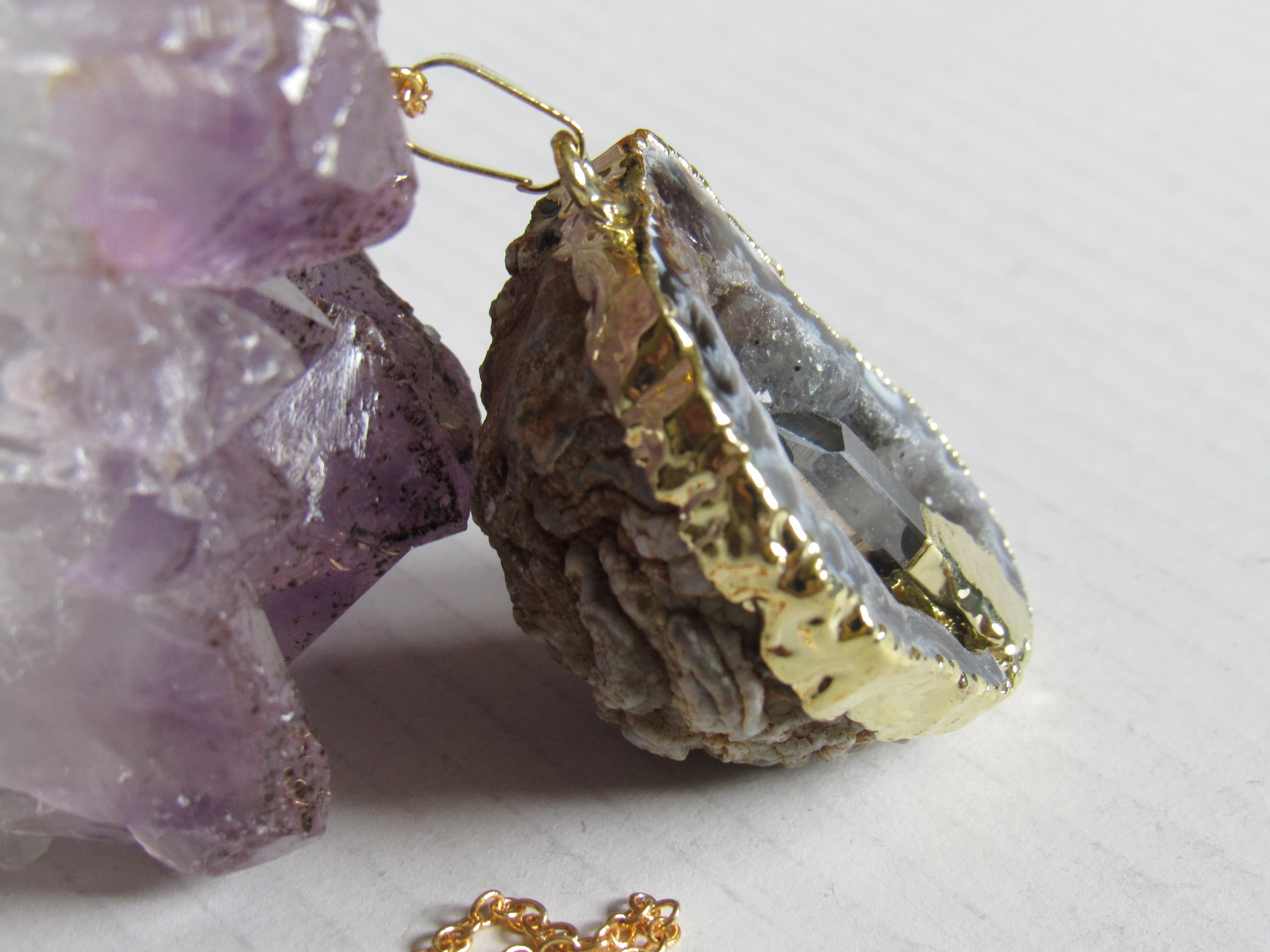 Oco Geode Quartz Point Necklaces