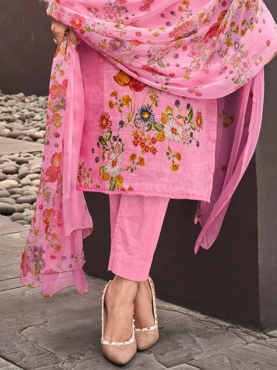 Pink Cotton Linen Printed Un-Stitched Suit Material for Ladies