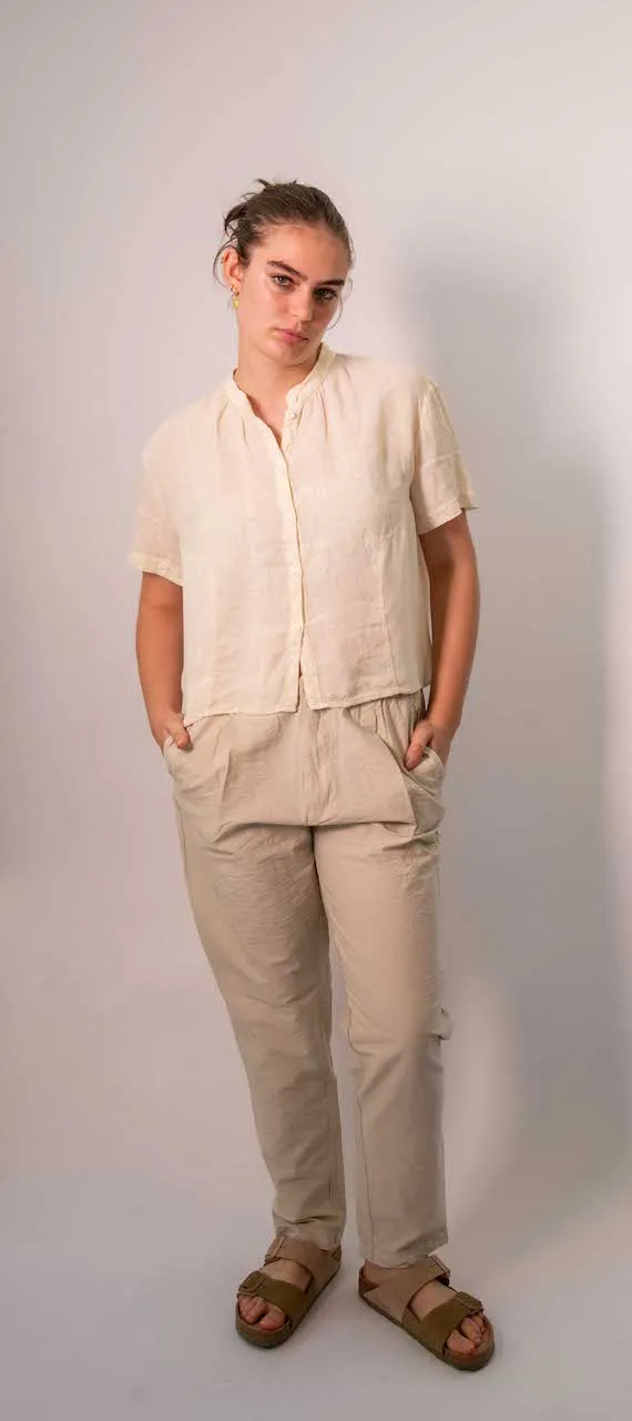 Transit Par Such Textured Casual trouser in Sand