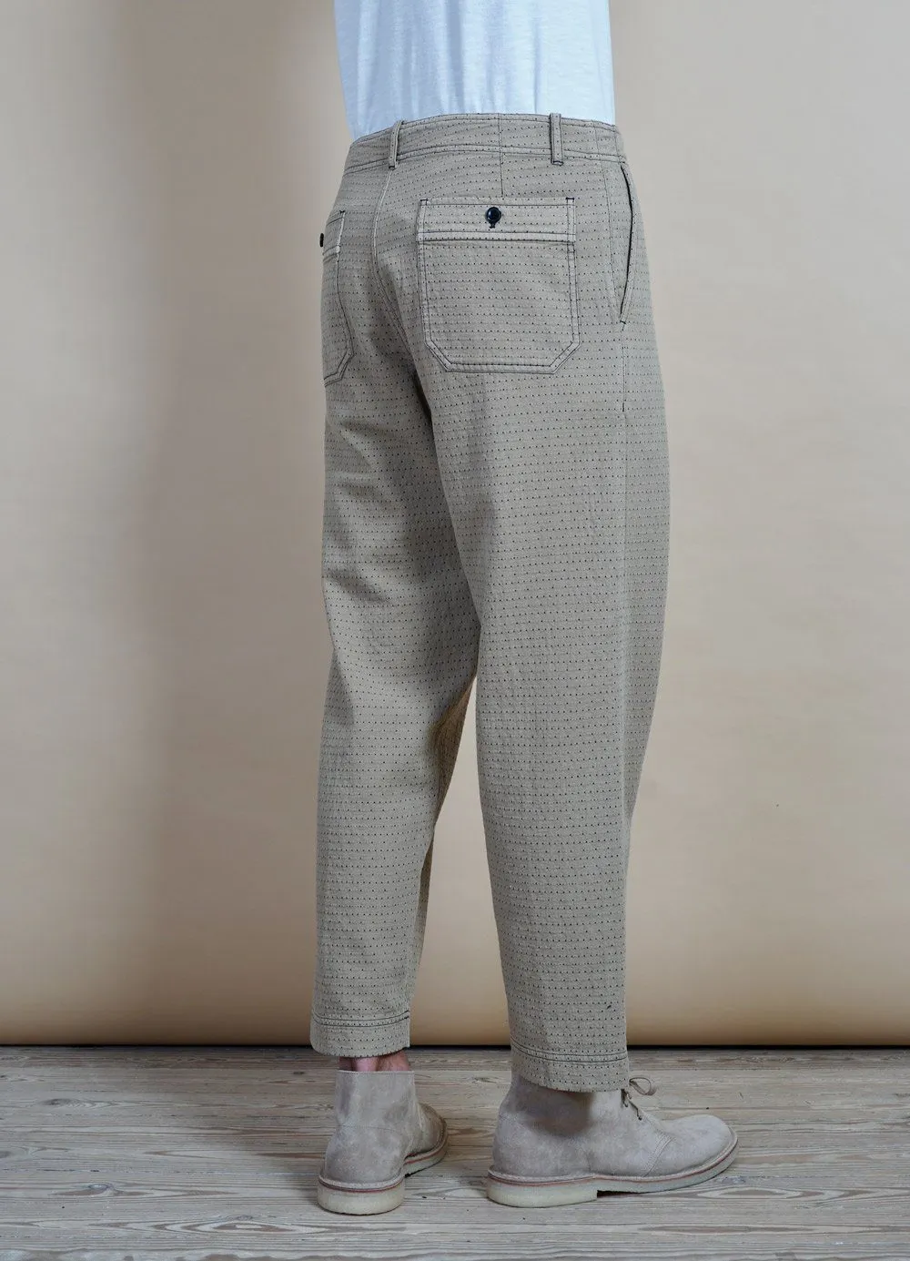 TRYGVE | Wide Cut Cropped Trousers | Beige